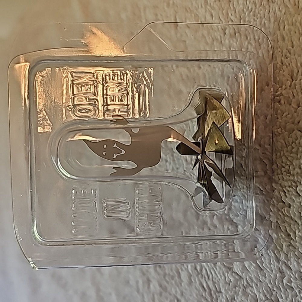 PartyLite Ghostly Tealight House - Picture 7 of 12